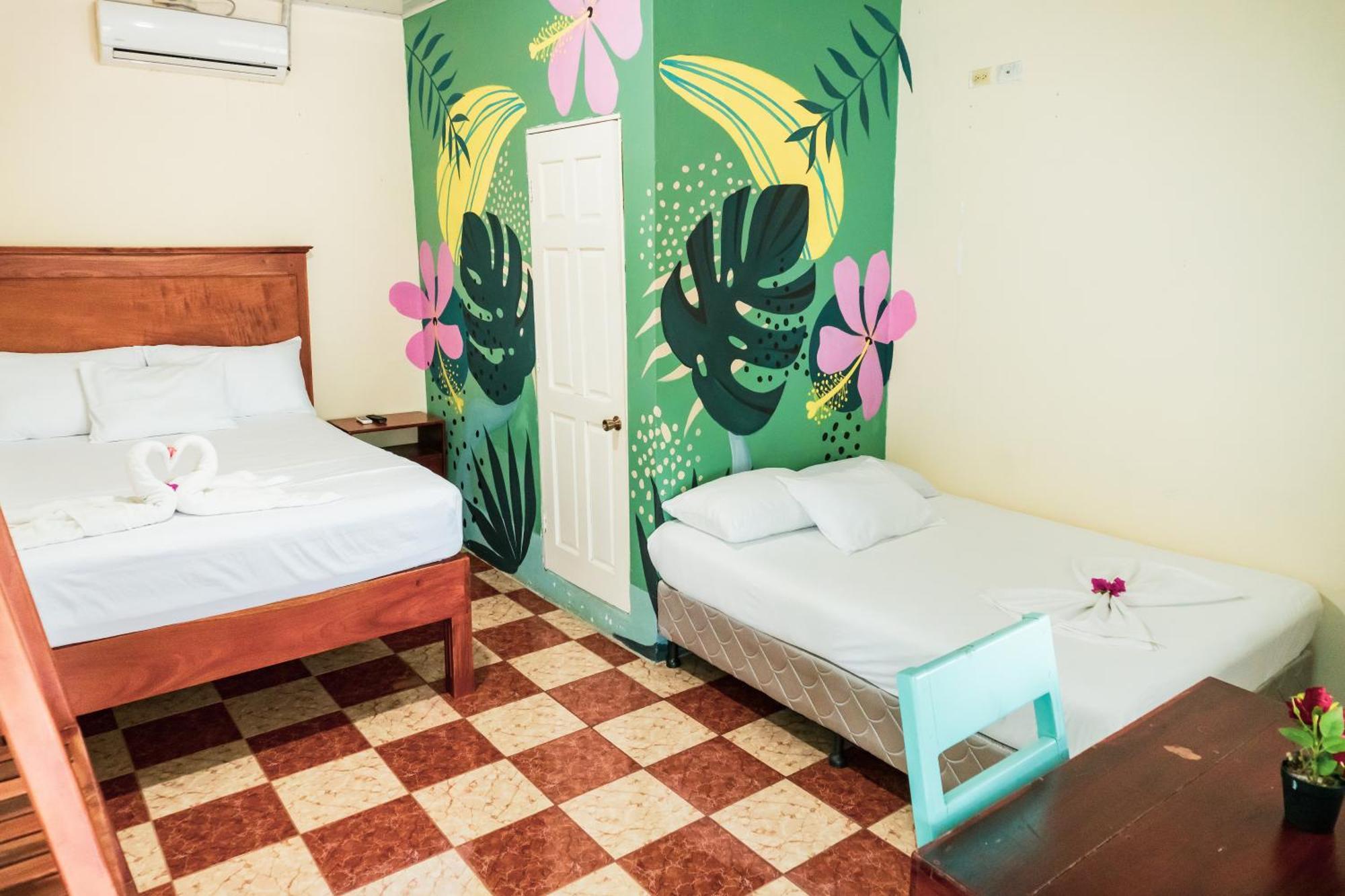 Hostal Eden Moyogalpa Exterior foto